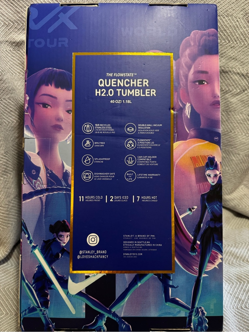 Stanley x Hunter World Tour Quencher Tumbler - Picture 5 of 11